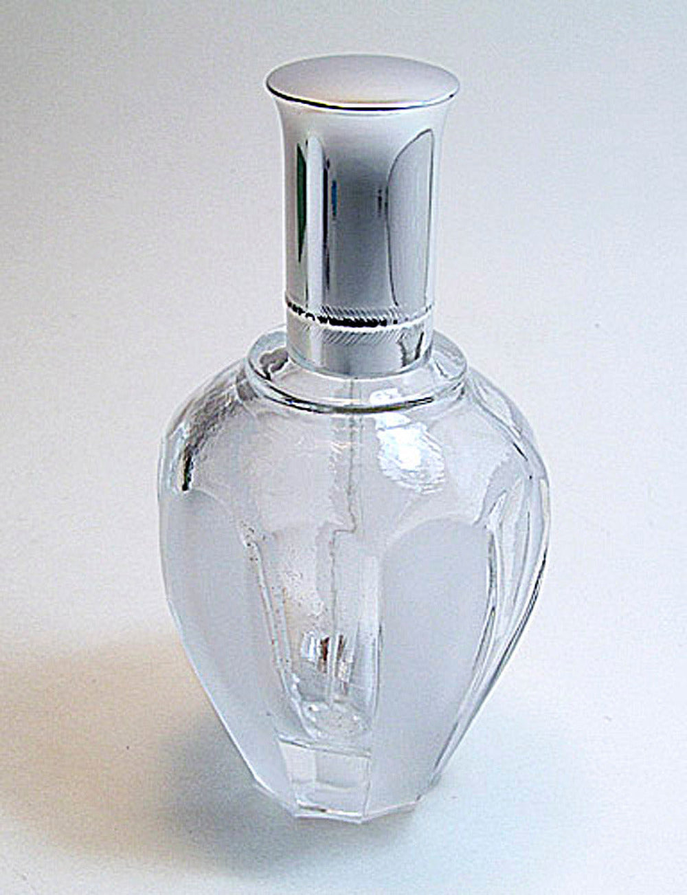Crystal Glass Perfume Bottle With Silver Atomizer Pump And Cap.