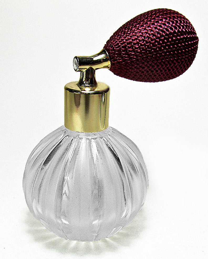 Refillable perfume bottle with sprayer
