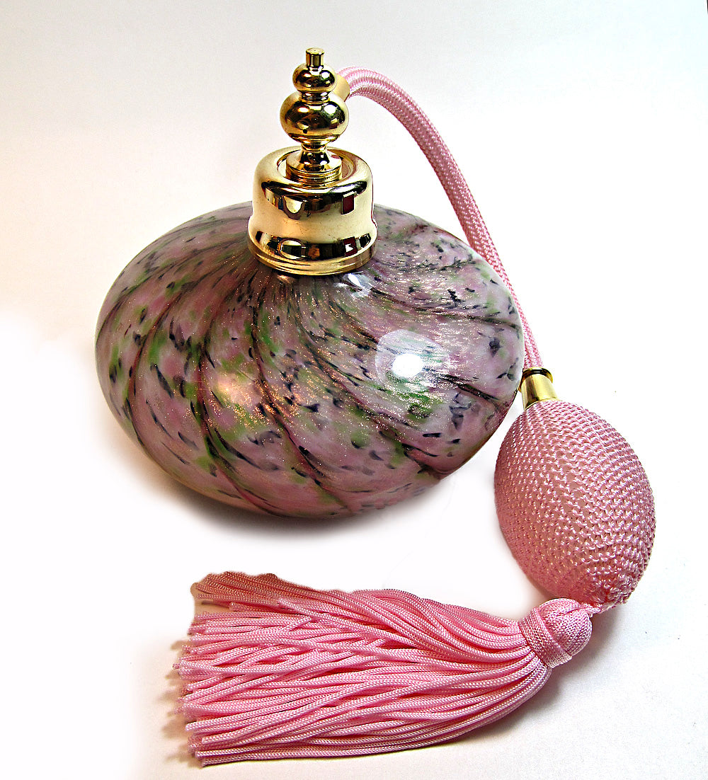 Art hand made perfume atomizer bottle with pink bulb and tassel spray mounting