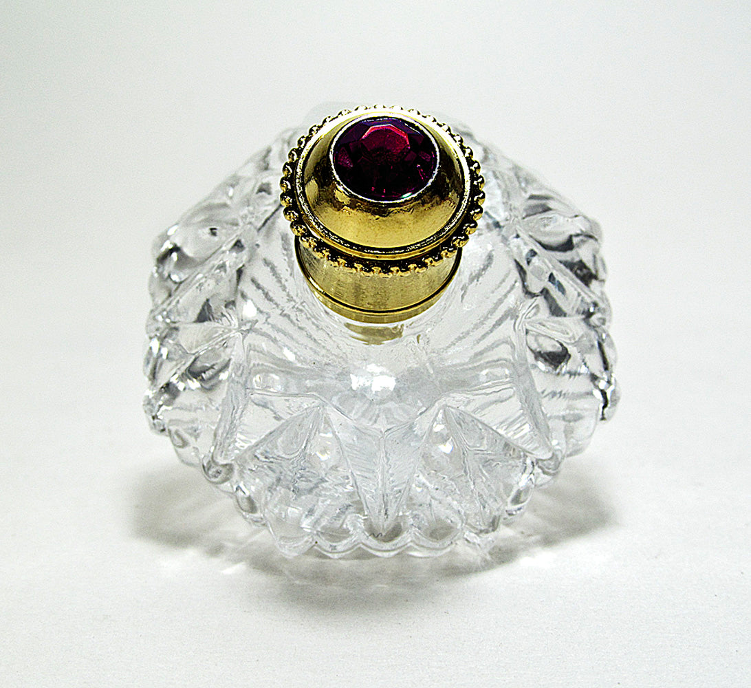 Fancy Diamond Shape Glass Perfume Bottle With Emerald Colour Rhinestone Cap and Rod.